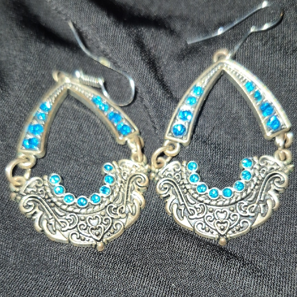 Silver and Blue Dangle Earrings. Free with purchase $6min